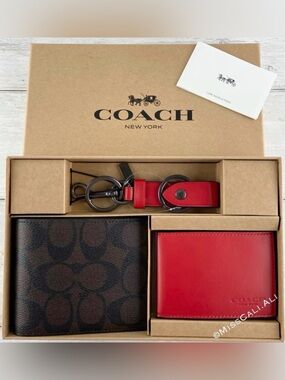 NWT COACH 3-in-1 Men’s Boxed Set Wallet Card Case Set - Red